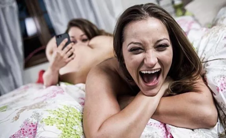 [F] [F] I too like to take pics of what I eat too