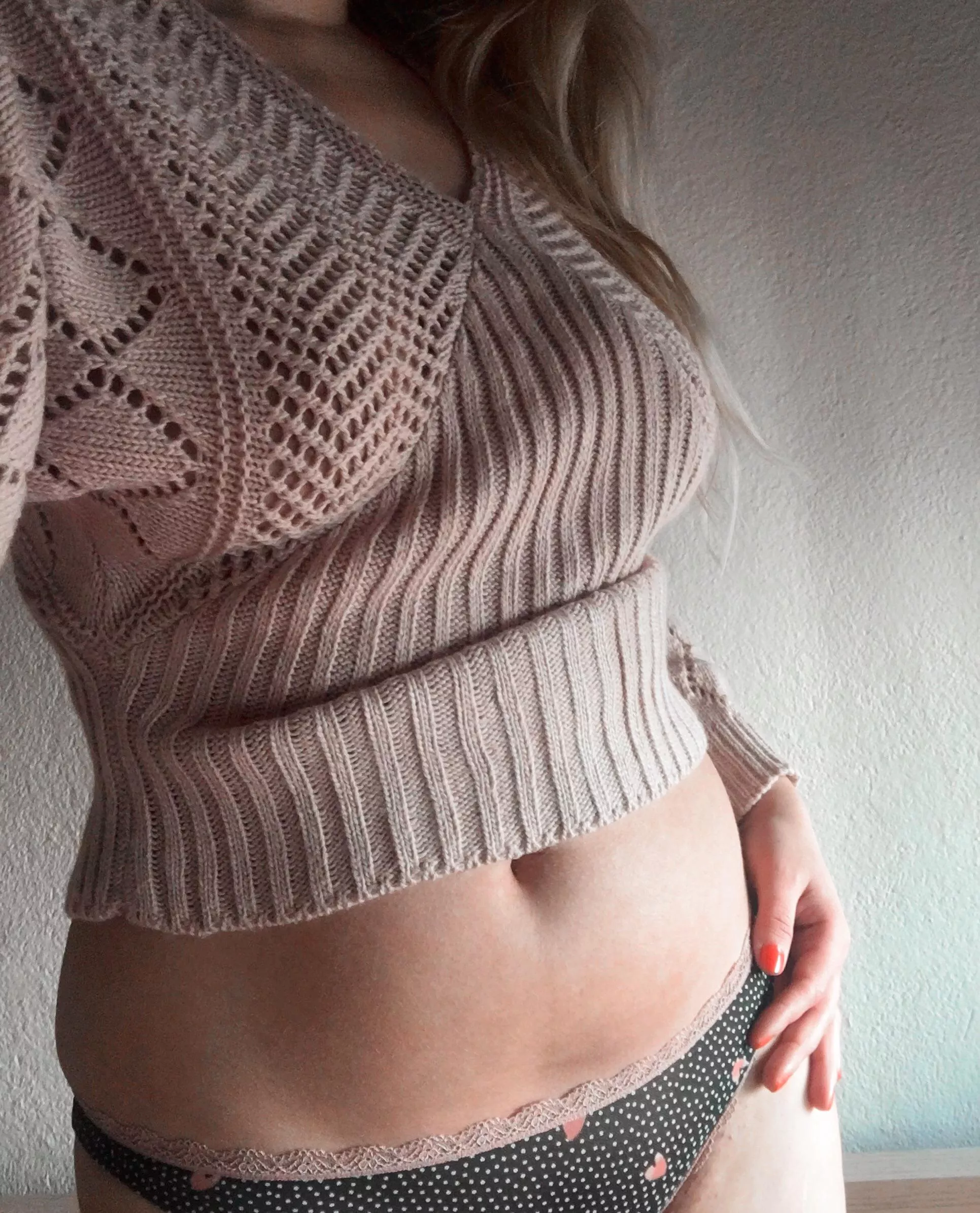 [F] happy Monday 🤍