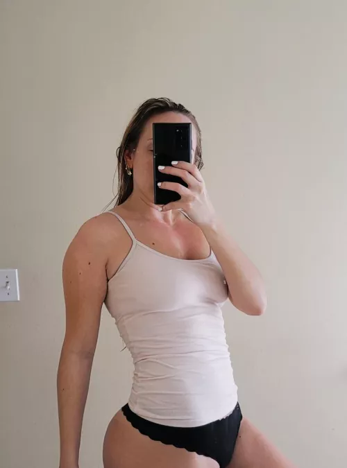 [F] Happy Tuesday 💙