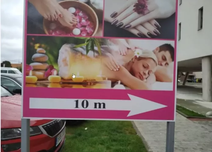 (F human, M human) -----> (fish roll)(merging)