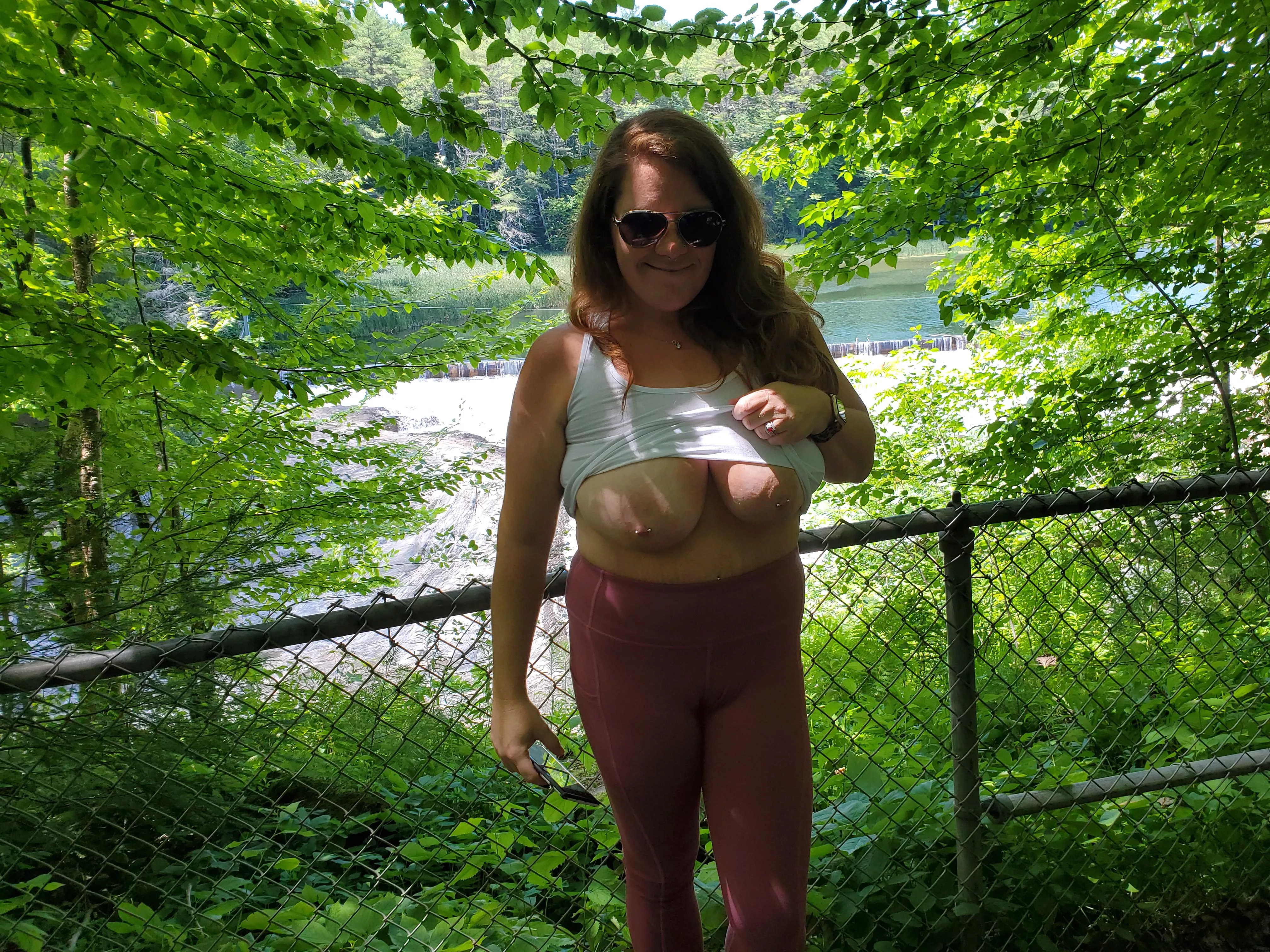 [F] it was a busy day on this path, wonder how many ppl saw.