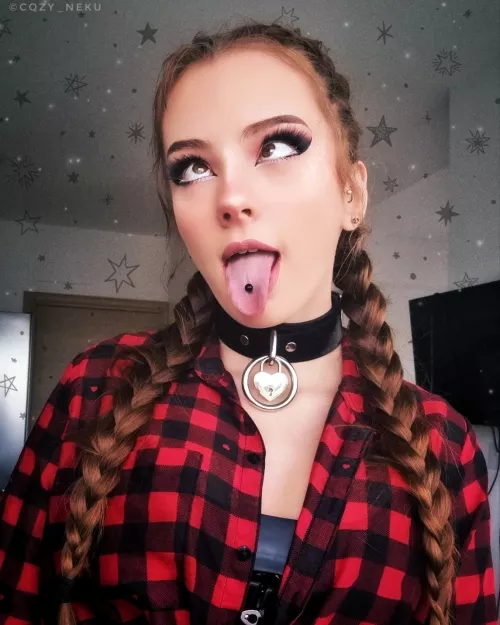 [F] Just a regular day as a farm girl 🥰