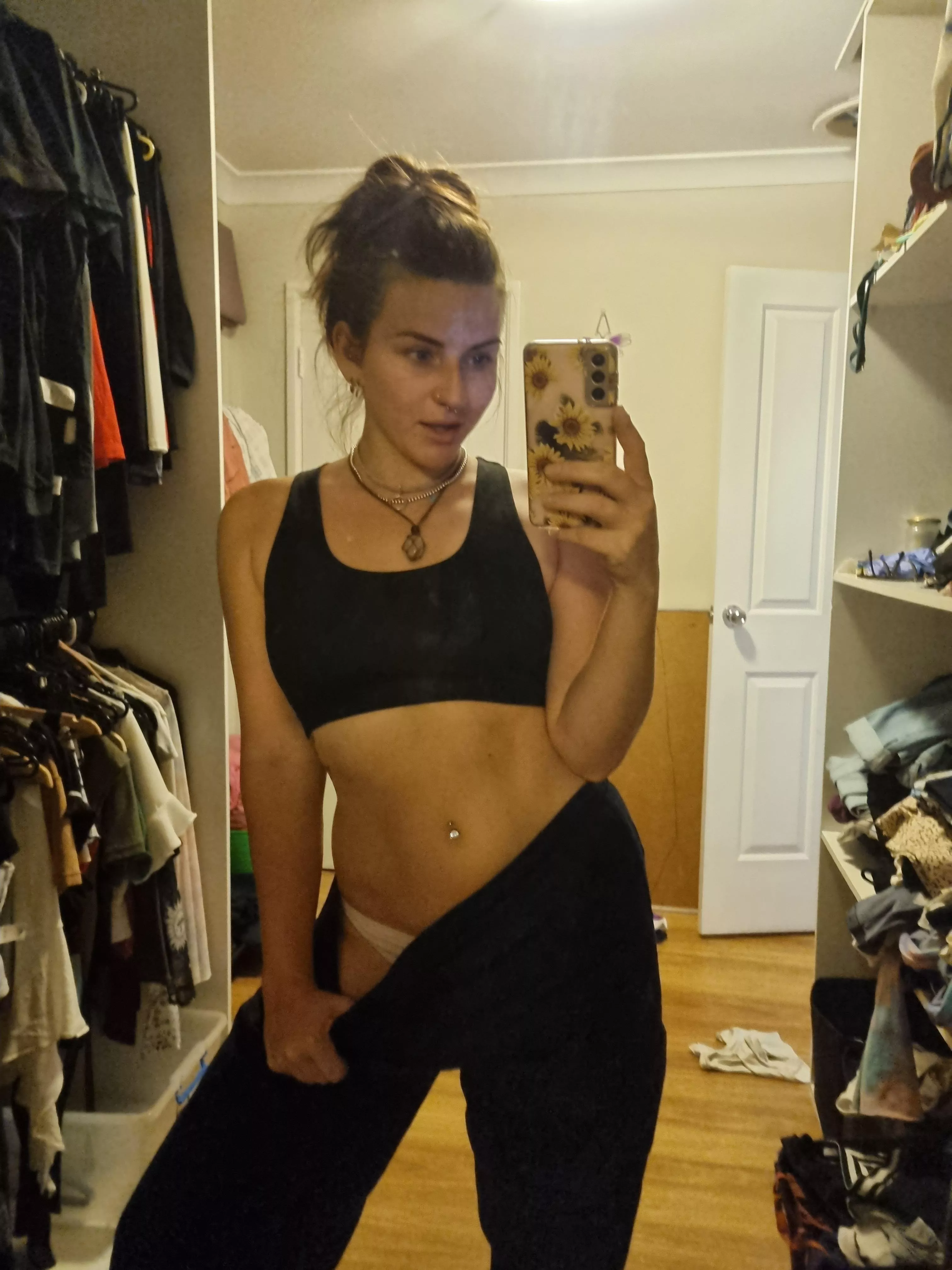 [F] Naughty nurse gets ready for night shift