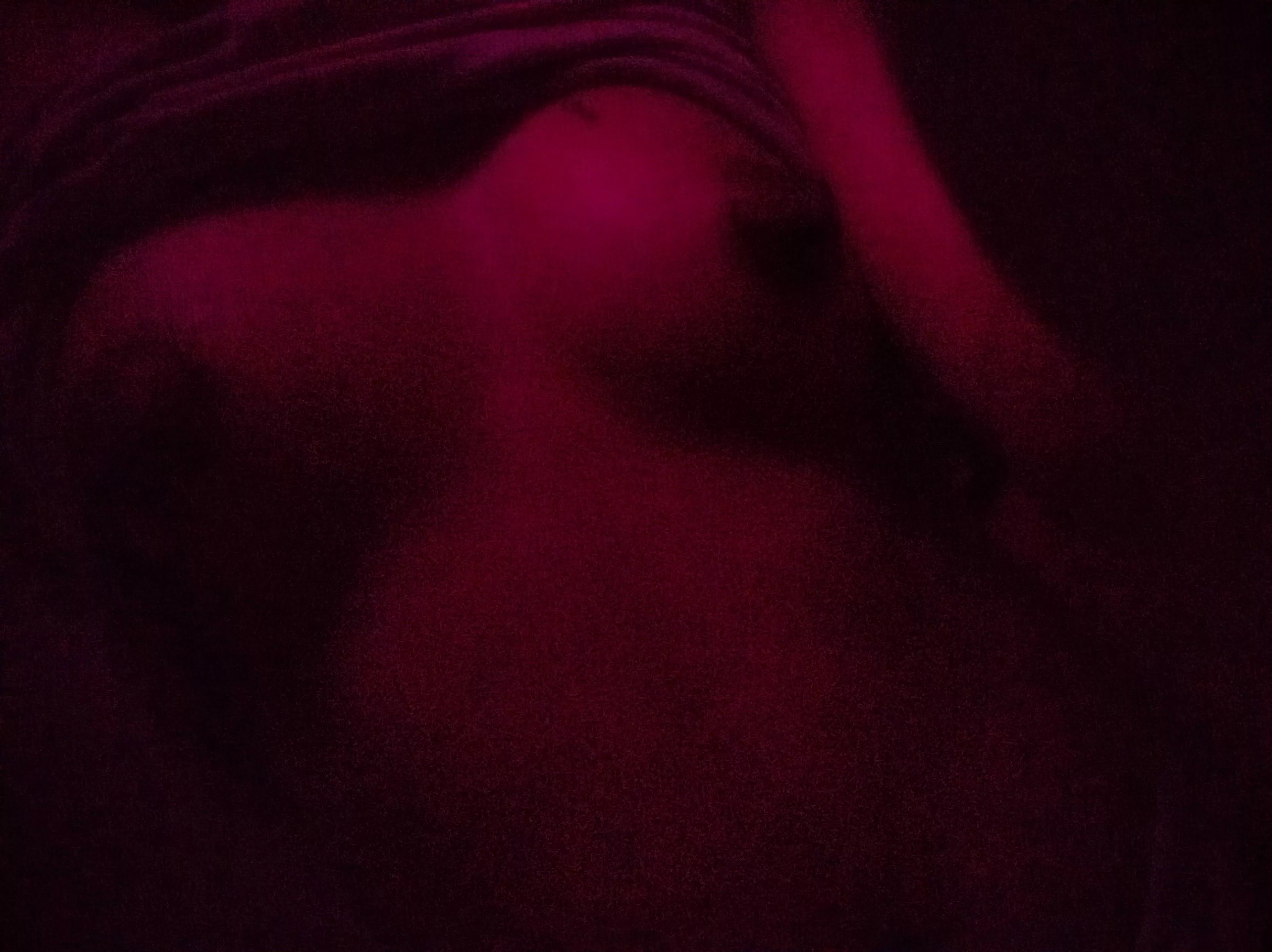 (f) 🌃