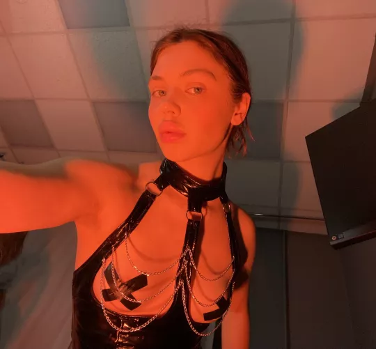 [F] Photos from my experimental room