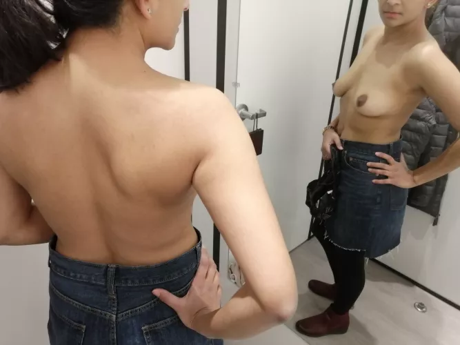 [f] Trying on some new clothes? Or an excuse to strip in the dressing room?