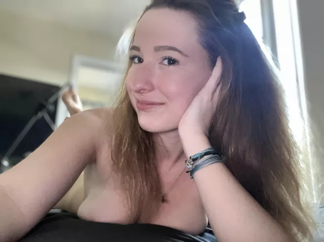 [F] Whats Up? ☀️