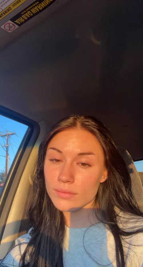 F18