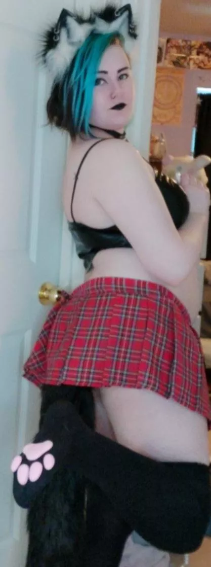 (F19) gothic catgirl at your service 🐾🖤