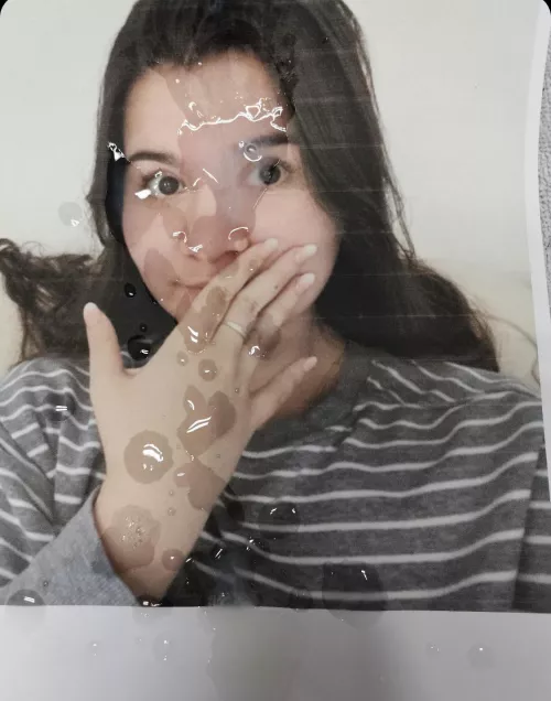 F21. I love being a cummy Asian slut 💦. Please show me you have a big load too 😘. Reward u after 😉xx