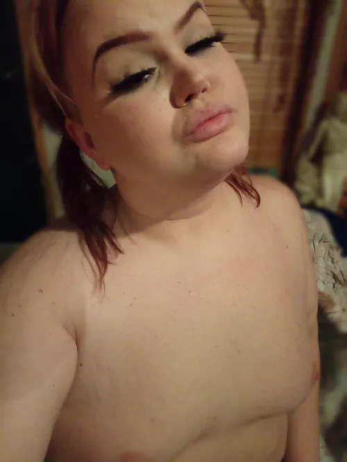 (f28) Bratty with a capital B