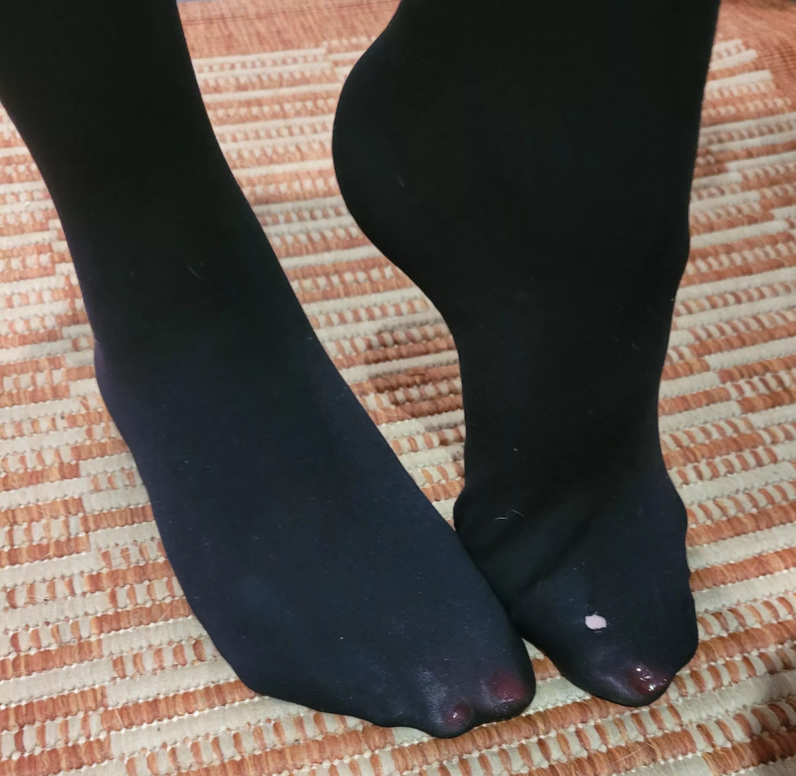 F33 size 5 in tights