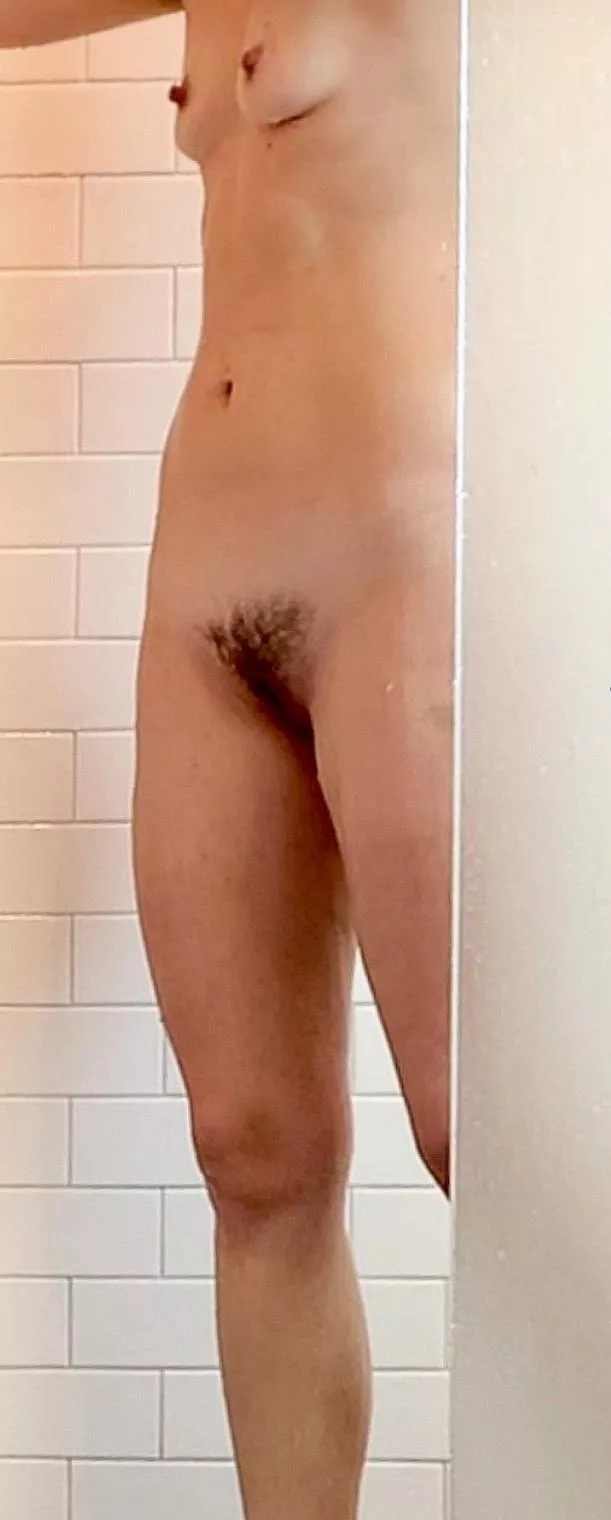 [F]39, 130lb, 6’ Post Workout Shower Selfie