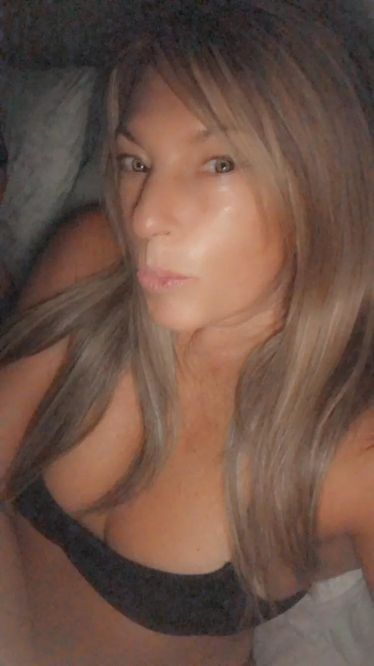 F39 Love me a young thang… where ya all at cubbies?