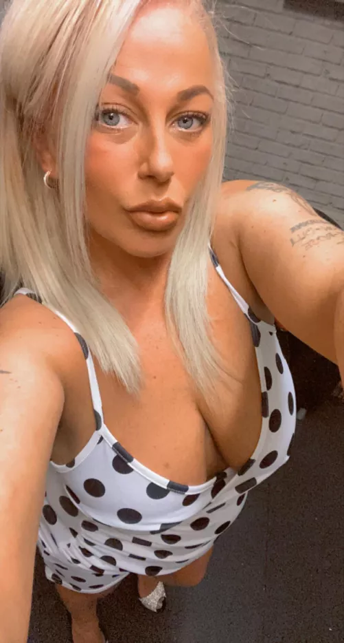 F46 u wants whip them out