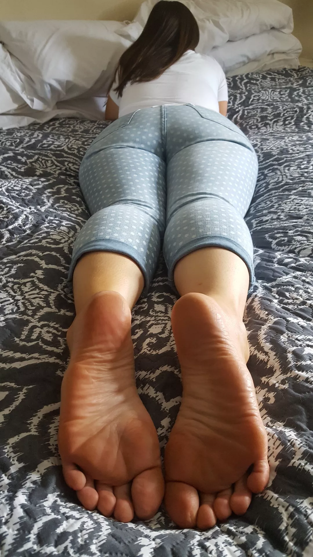 Face in Butt ... Rock Hard 🍆 in Soles