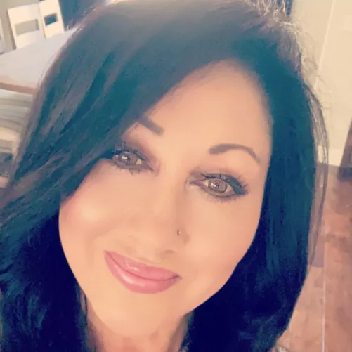 face needs to be covered in cum