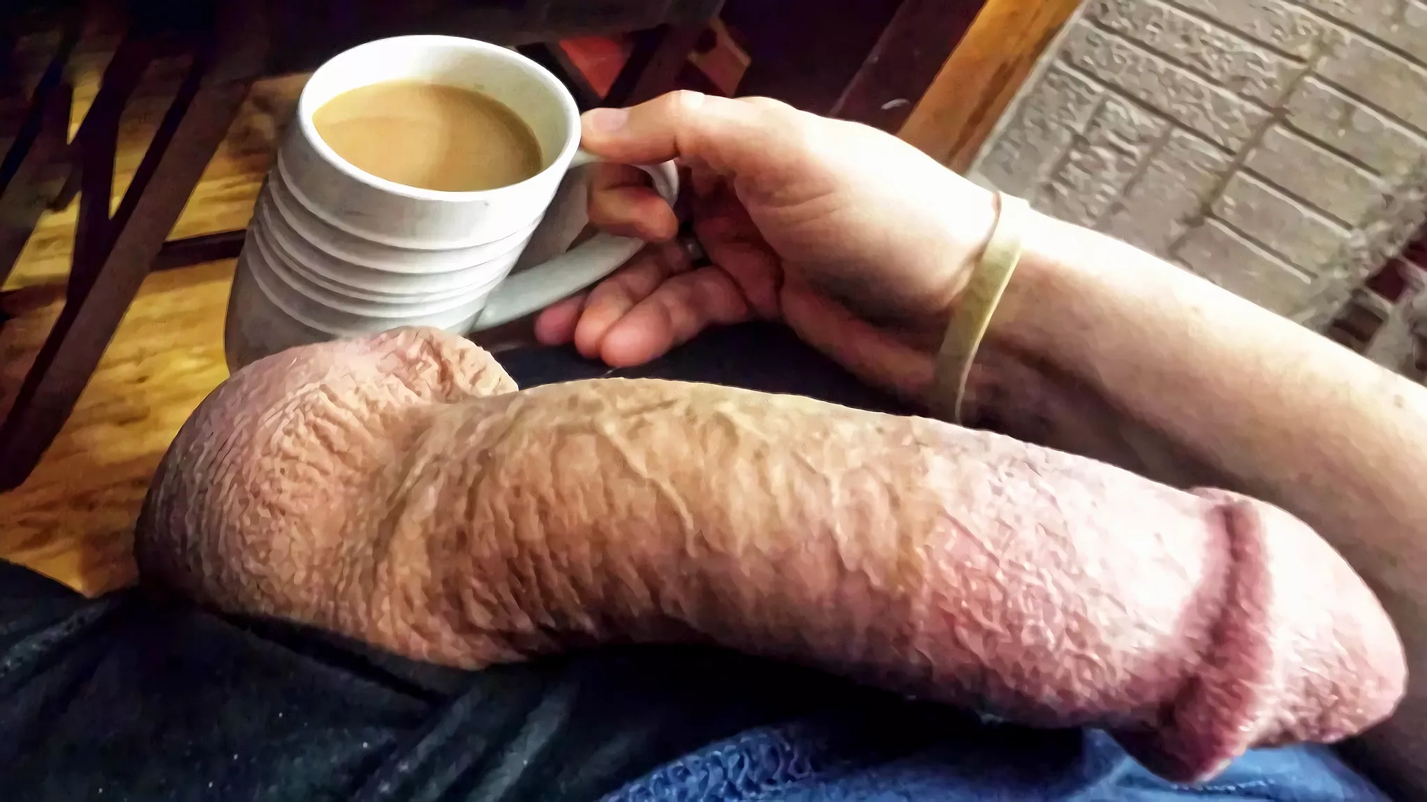 Fancy a strong cup of tea this morning? (43)