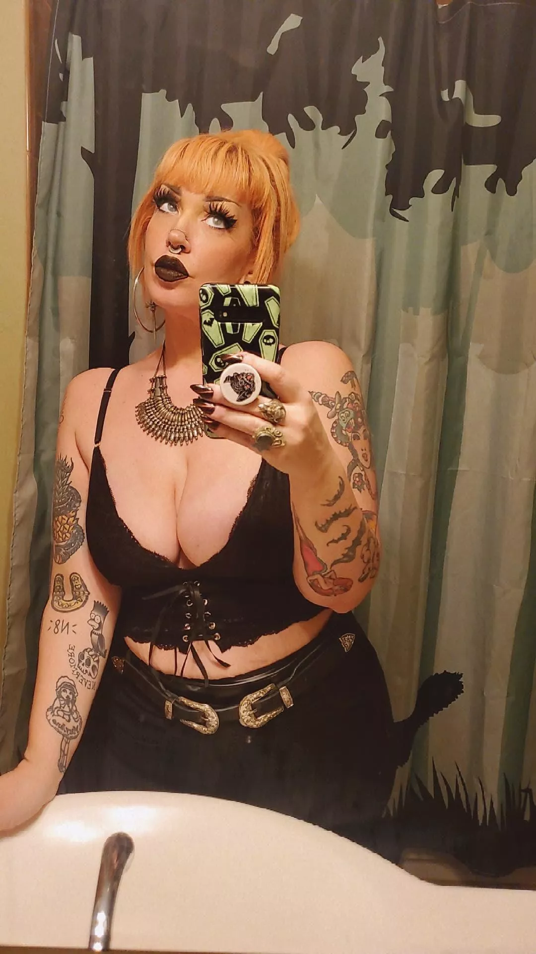 Feelin cute and spooky