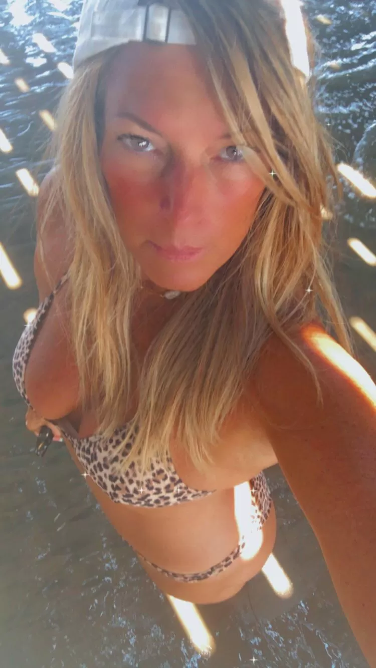 Feelin the Wind in my hair and the Sun on my skin.. what a beautiful day!