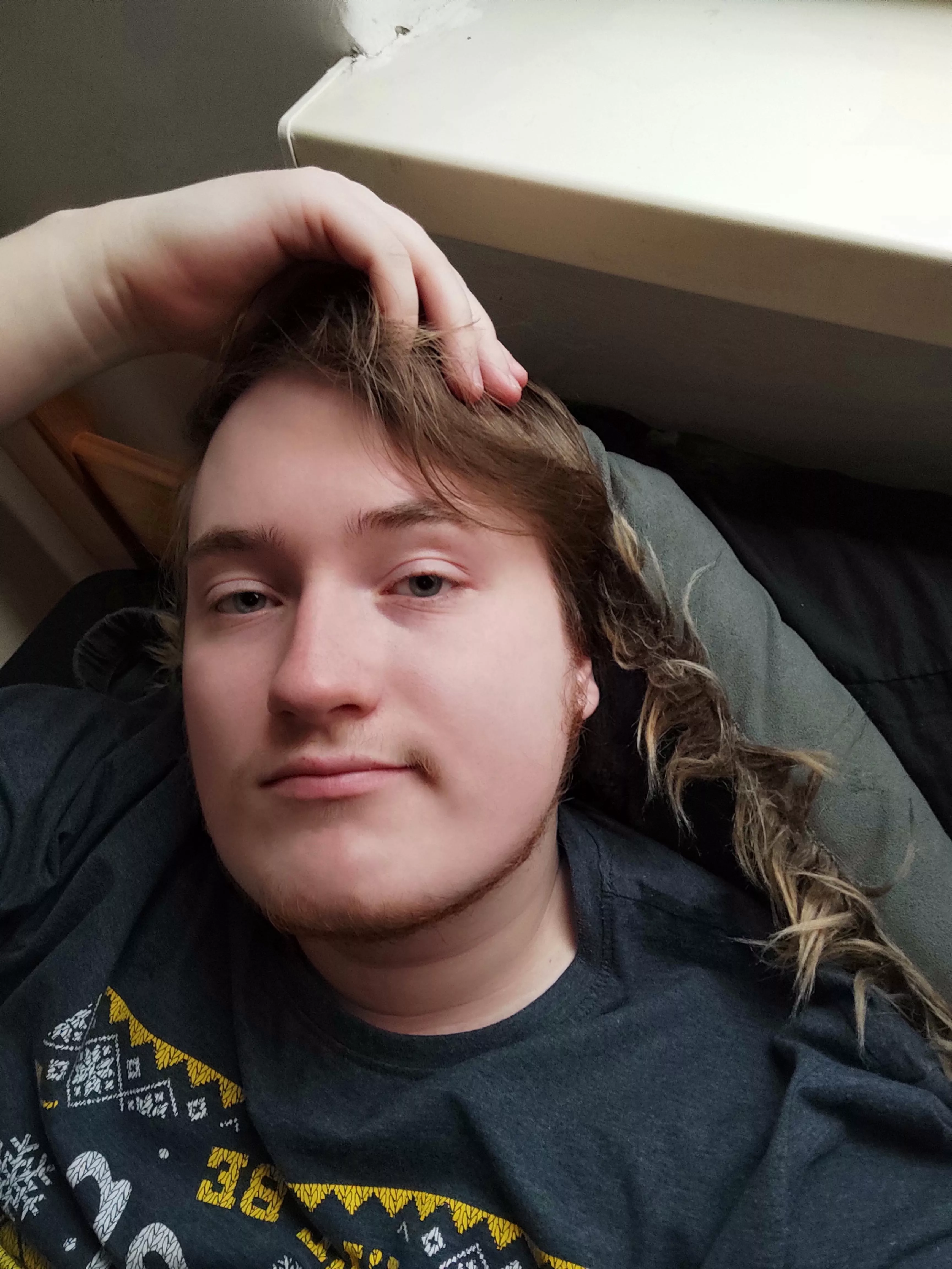 Feeling a little bit sick, wouldn't mind a buddy to chat with 😁