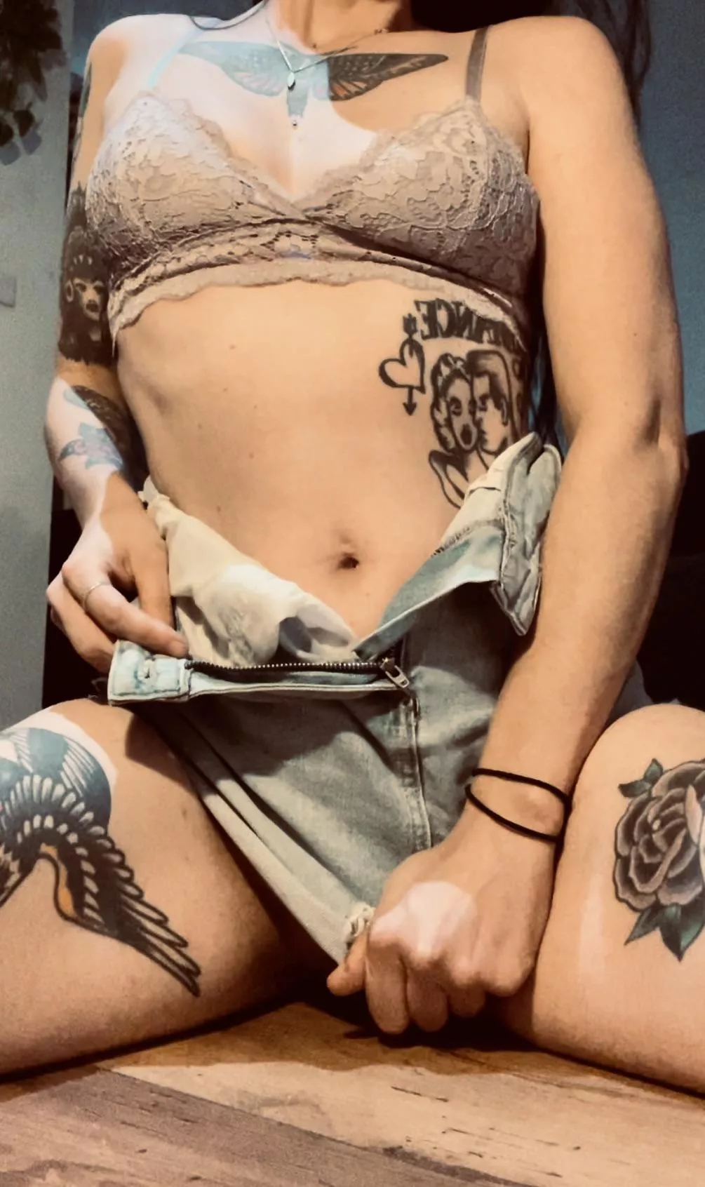 Feeling a little tipsy and a lotta horny