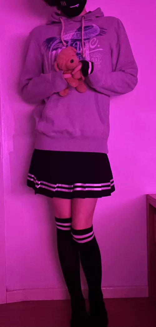 Feeling kinda cuddly today, how about you? 🥺🧸