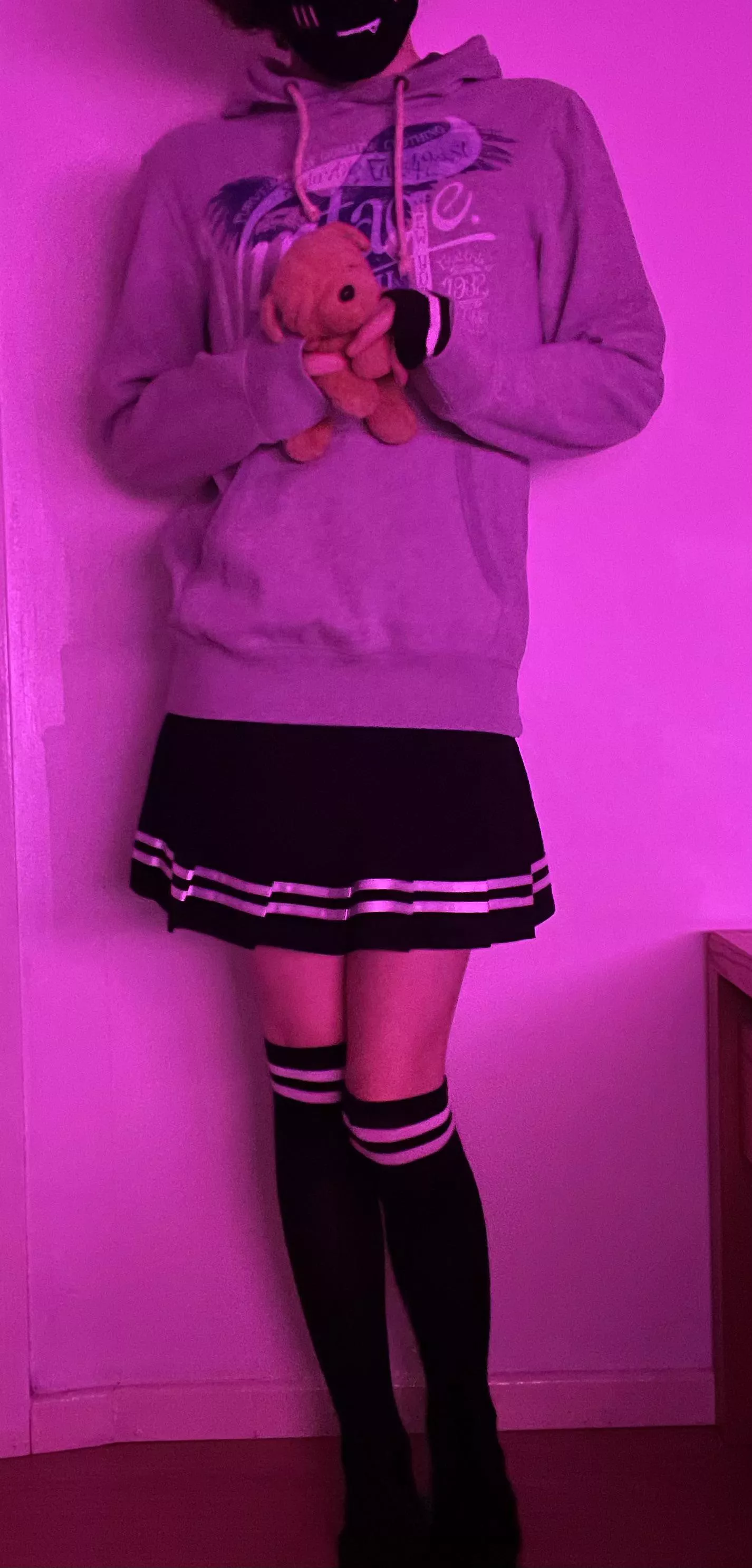 Feeling kinda cuddly today, how about you? 🥺🧸