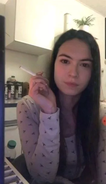 Feeling lazy today. No work videocalls scheduled so maybe it's a working pyjamas day! 😂