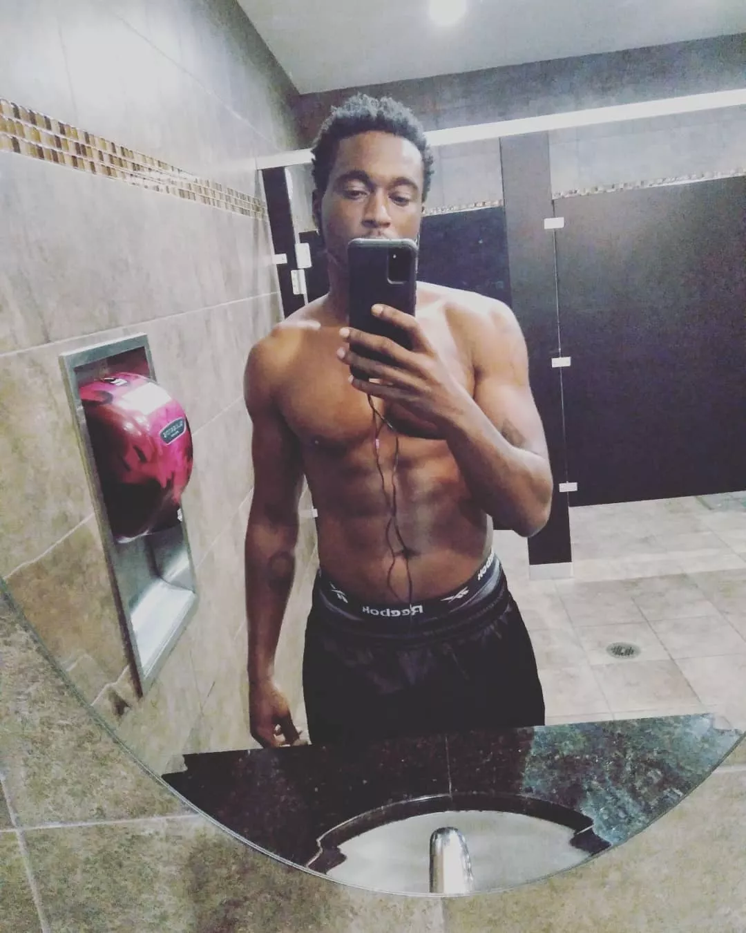 Feeling like a gladiator (m) Feeling like a gladiator (m)