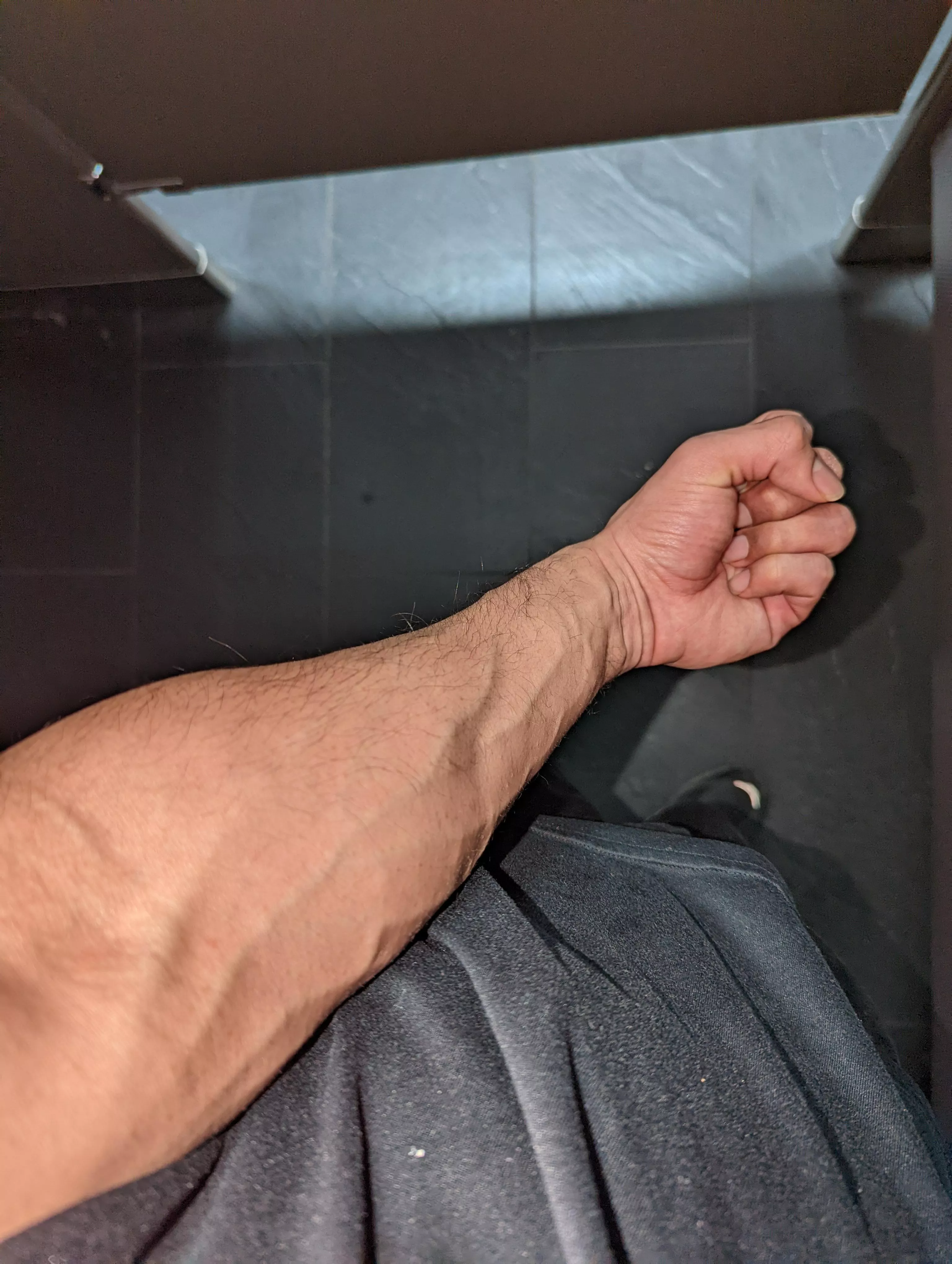 Feeling lonely hmu :)