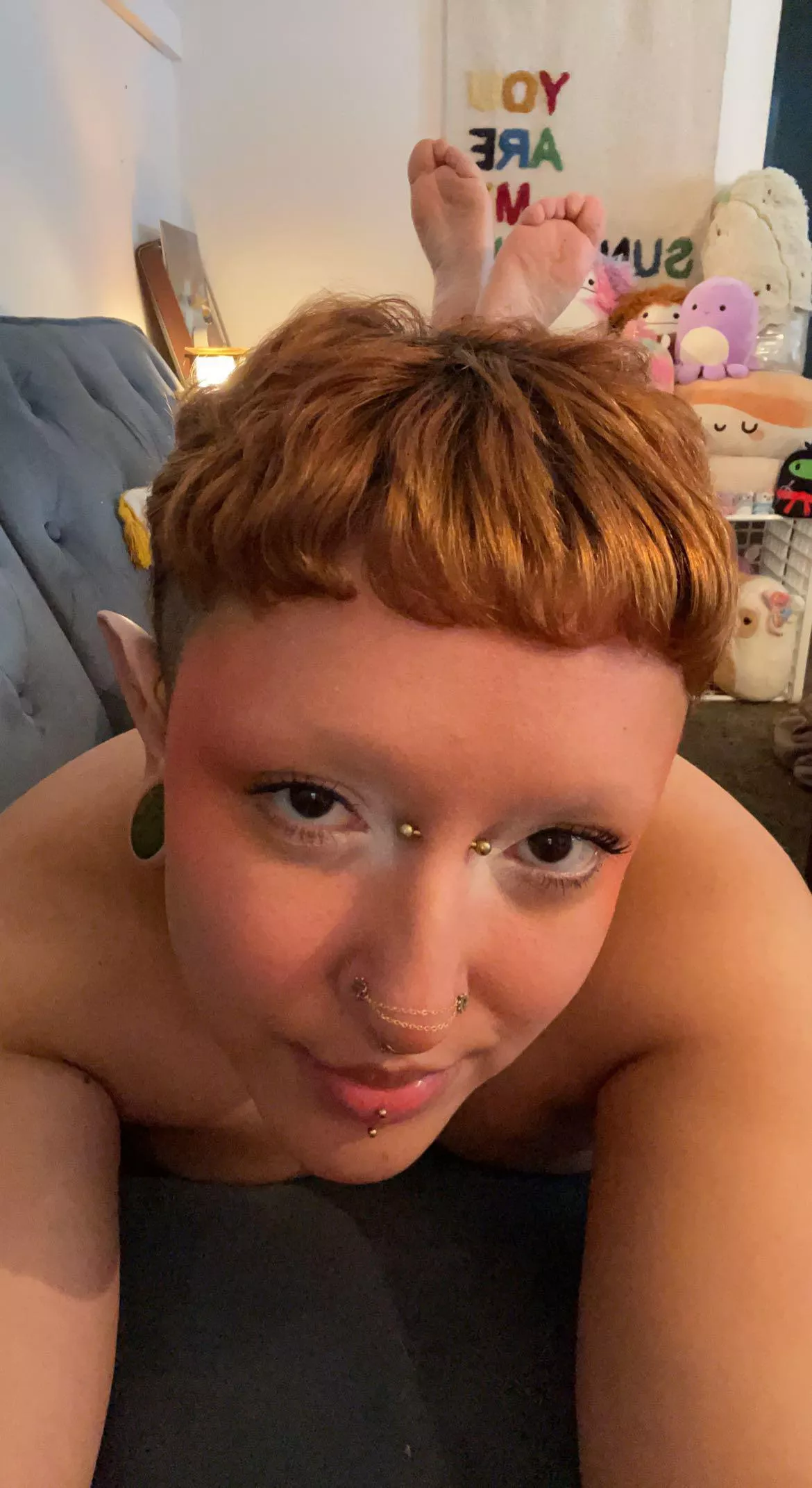 feeling super bored and lonely~