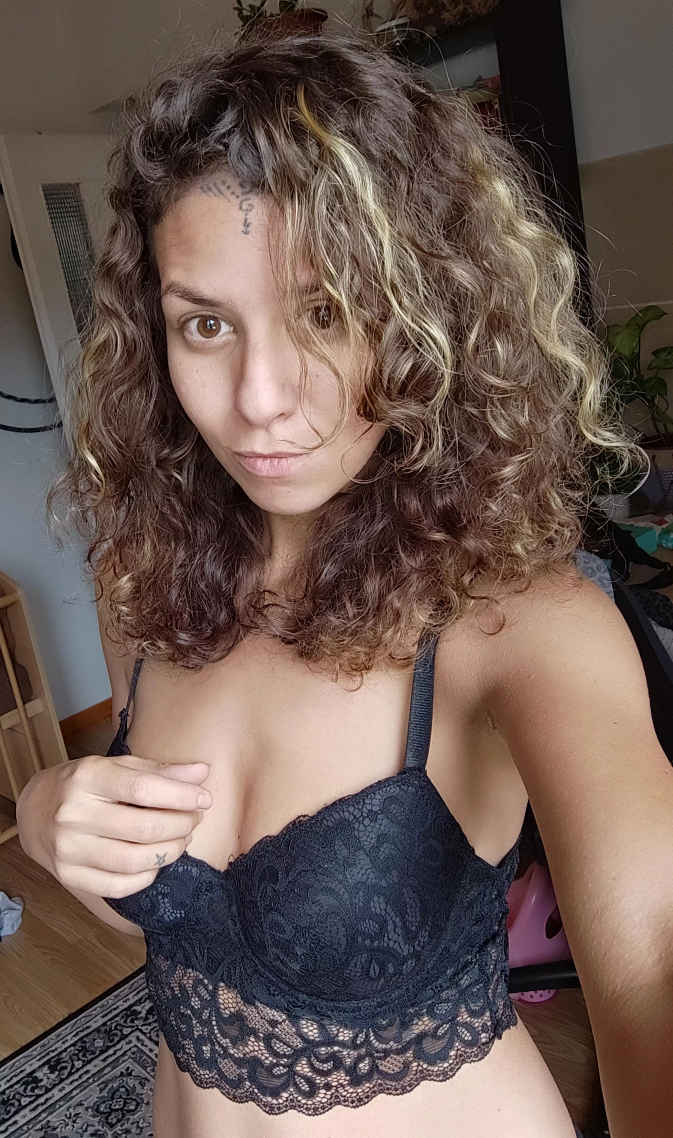 feeling very sexy with my new haircolor 🔥🔥🔥