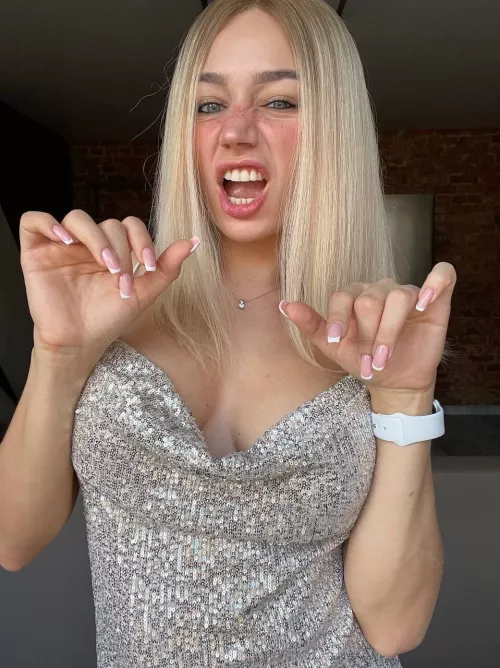 Feels like you have a boner nowπFree link in profile and commentsπ