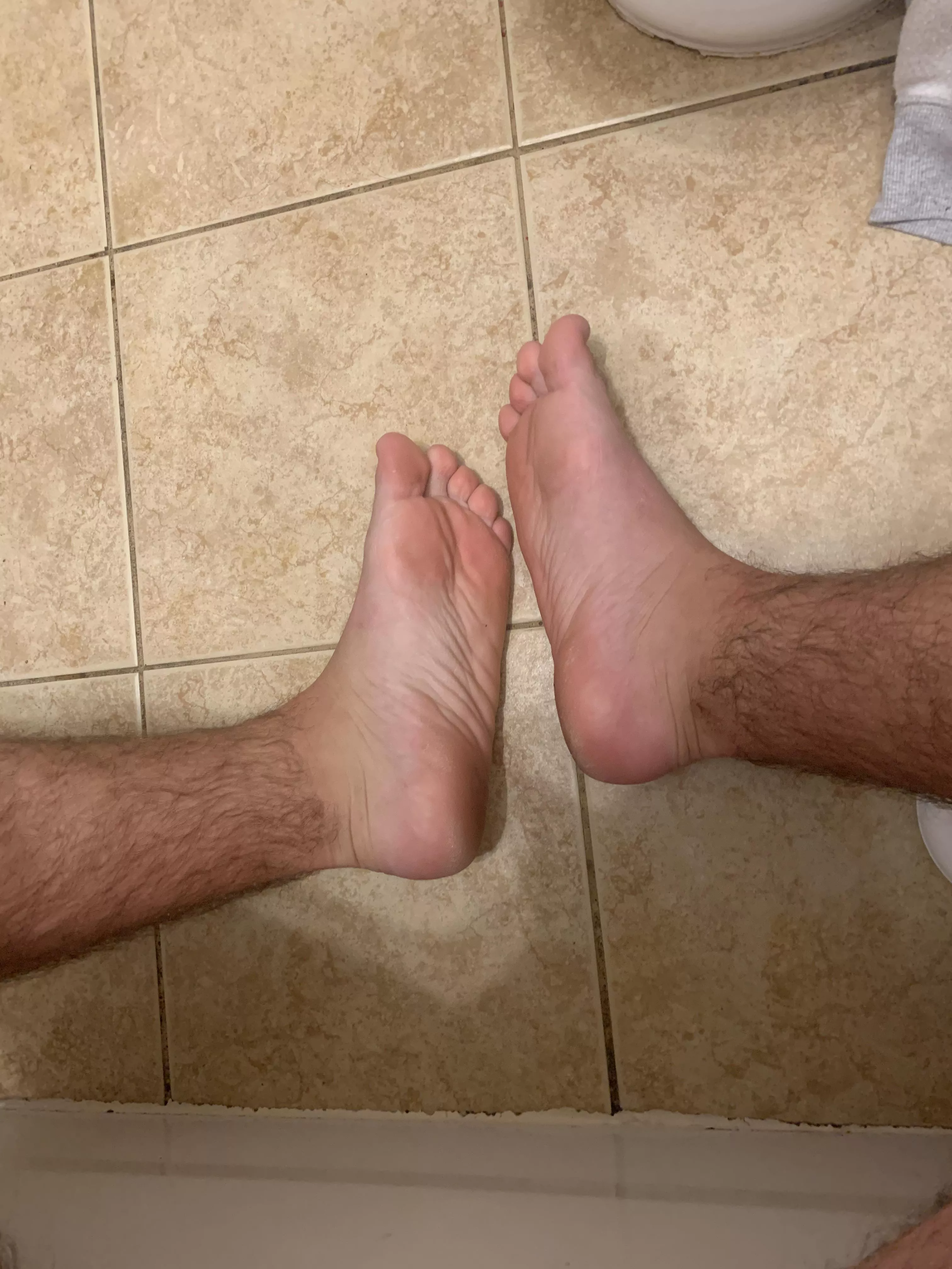 Feet after a long day 🤤,dms open Feet after a long day 🤤,dms open