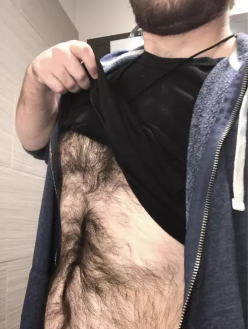 Felt brave at a public restroom. The lighting made it worth it π