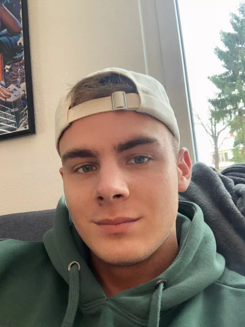 Felt Cute