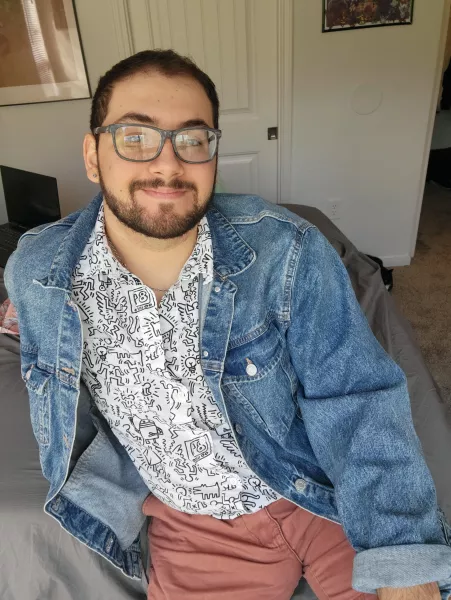 Felt cute enough to post for the first time today. Hope yall are having a great day š