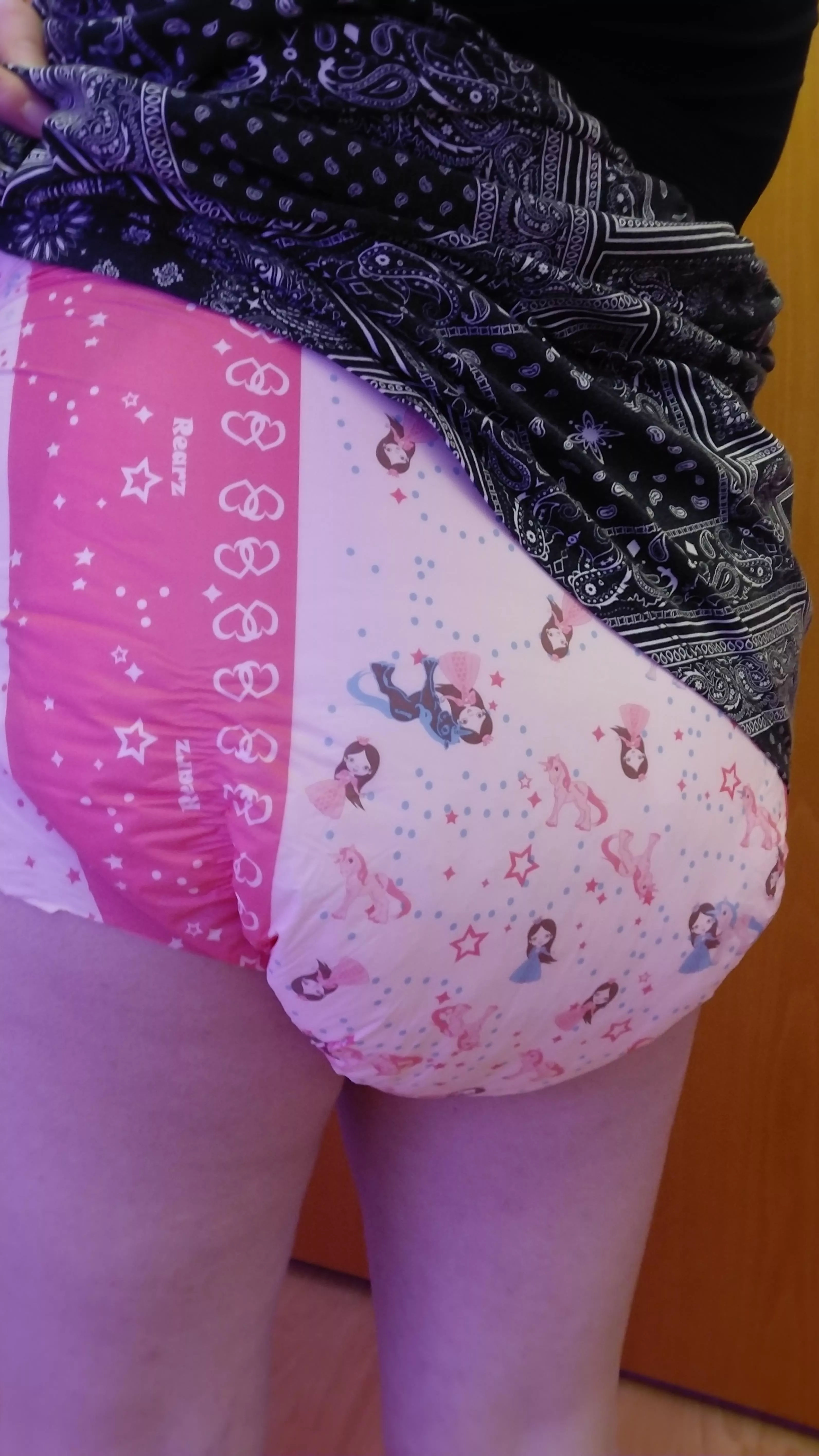 Felt cute in my new diaper 🥰 Do you like it? 💖