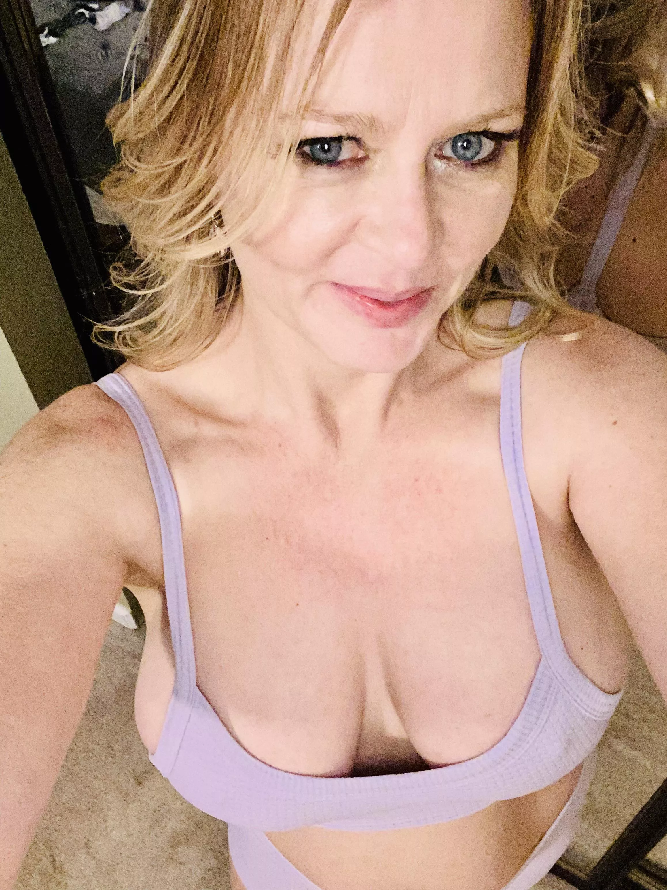 Female 48 I ♥️ titties