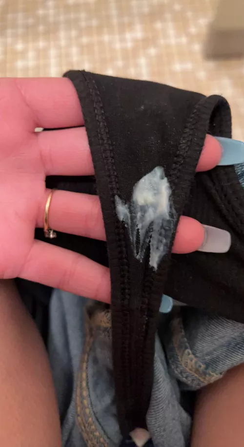 Fiancé’s Cummy Panties
