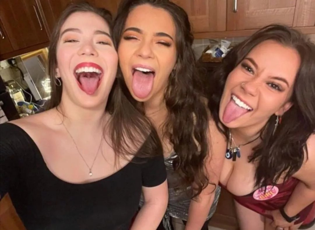 Fill a mouth with cum? [3]