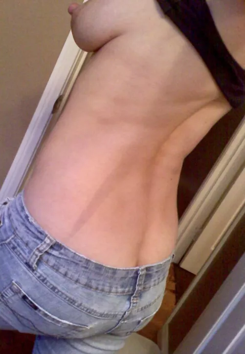 Fill my back up with your cum 💦