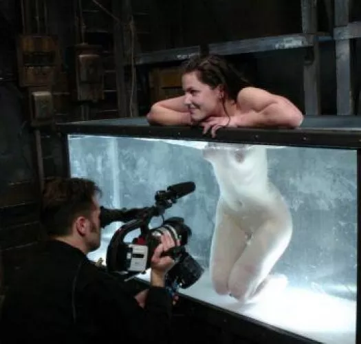 Filming Bobbi in the tank...