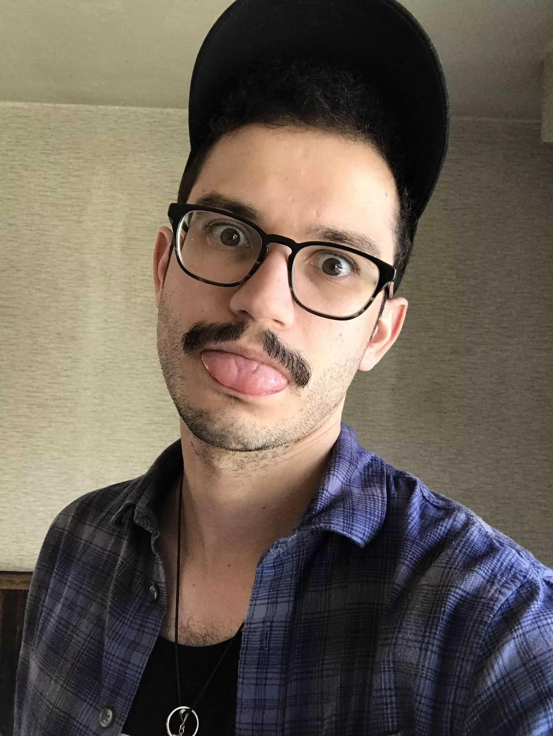 Finally downloaded spelunky 2 for switch! Here’s a selfie from when I was in Colorado to celebrate Finally downloaded spelunky 2 for switch! Here’s a selfie from when I was in Colorado to celebrate