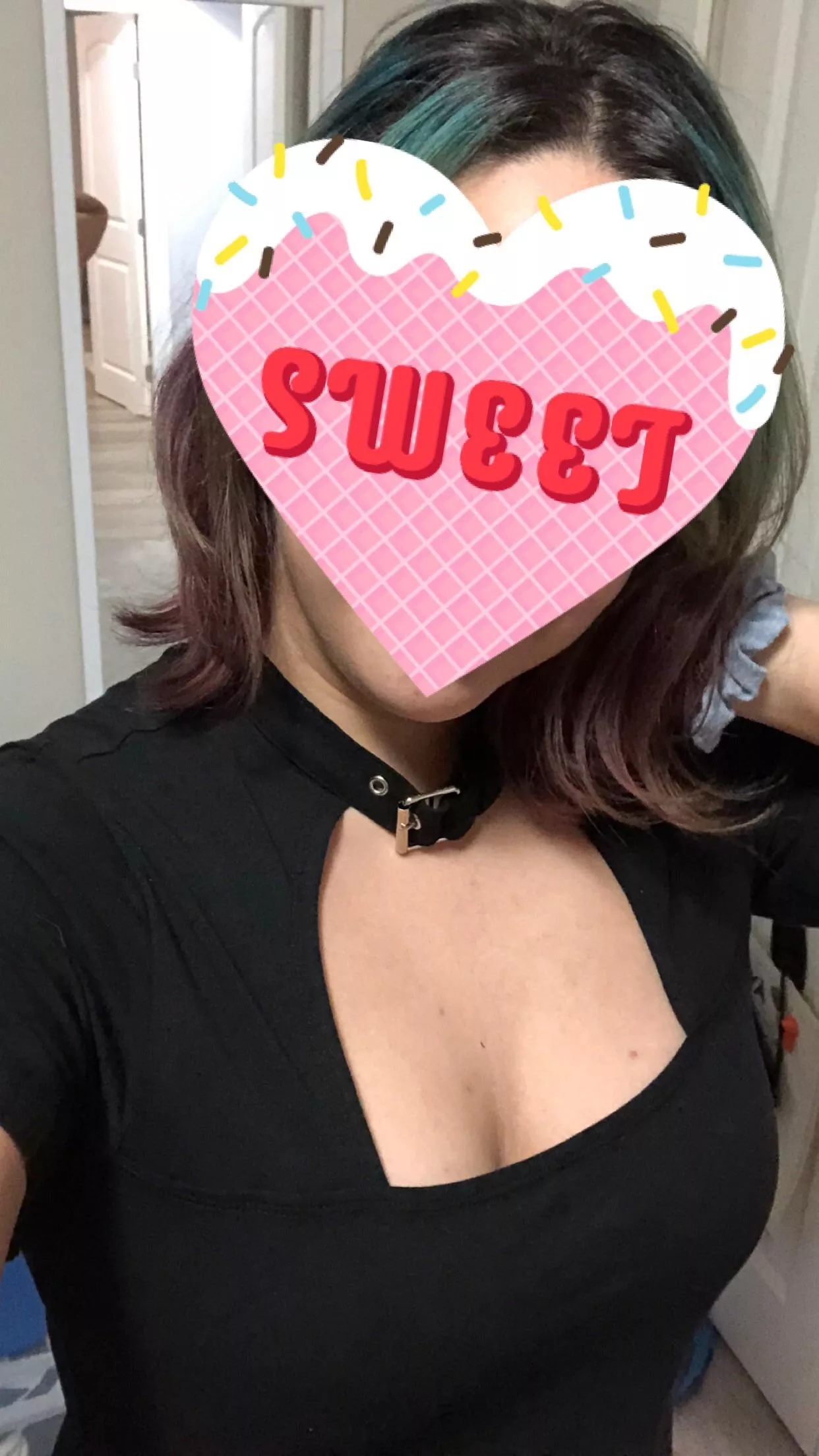 Finally got a onesie after wanting one for sooo long 🥰 bad news now is I want more 🥺