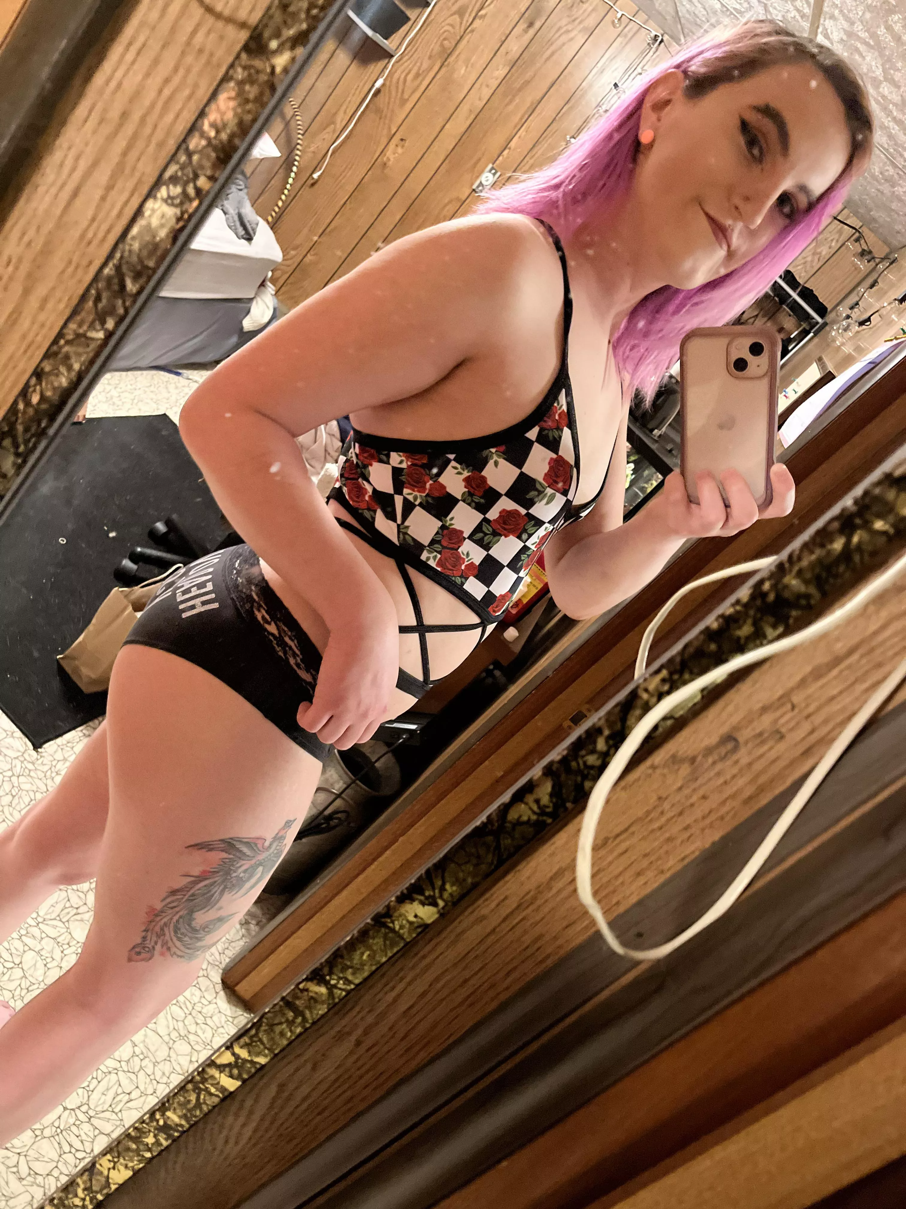 Finally hit my 1 year on hormones. Body looking breedable as ever!