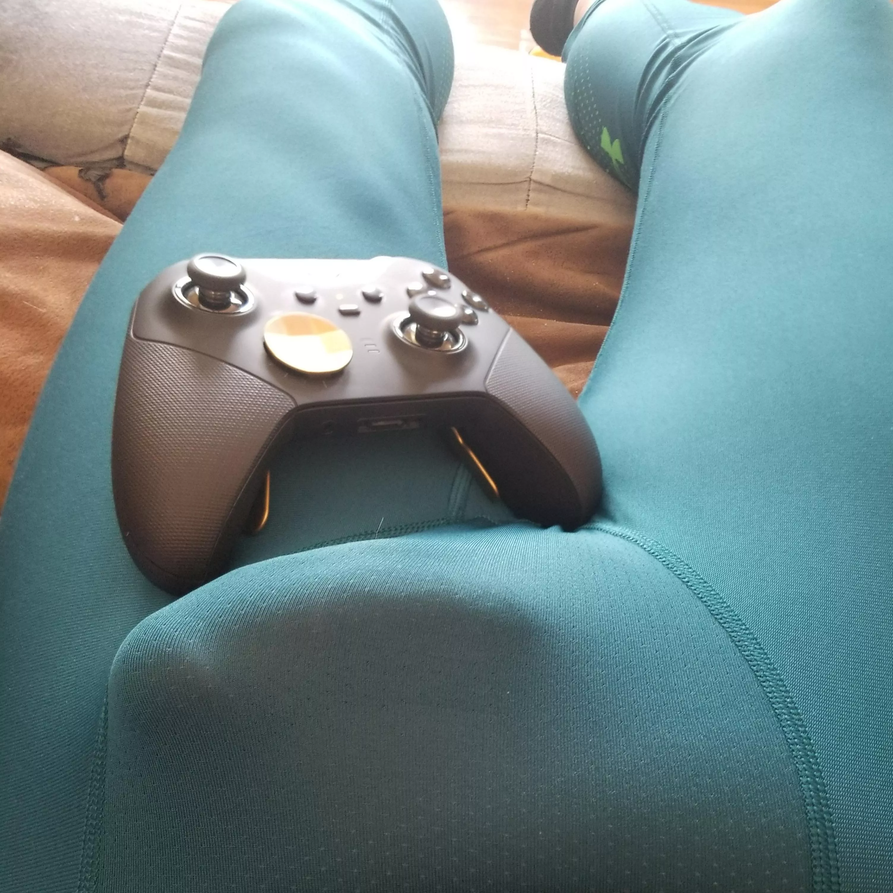 Finally! My first ever NSFW post to any Reddit. I wanted it to be here ^-^