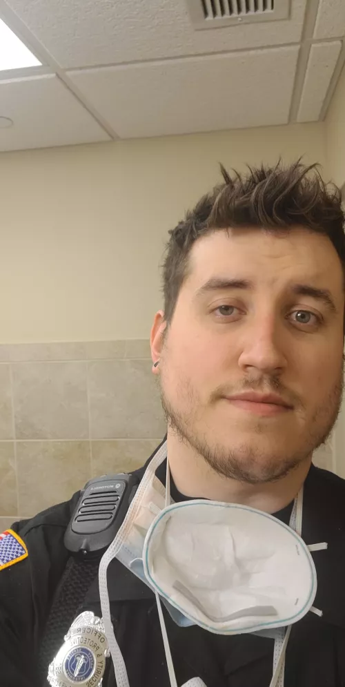 Finally took a pic of myself where I feel cute ππ