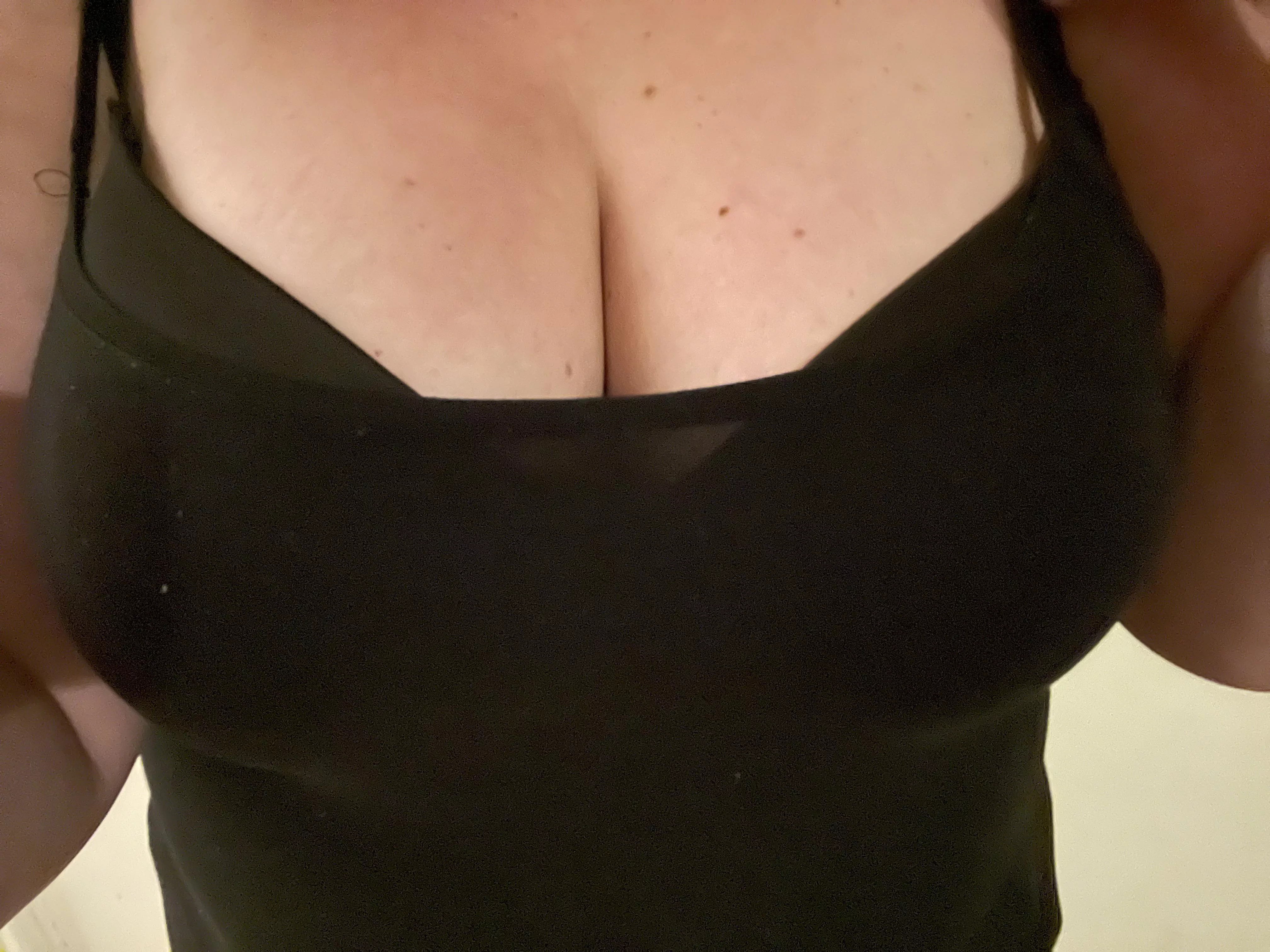 Finishing off all the Christmas goodies 😋 what are you doing?